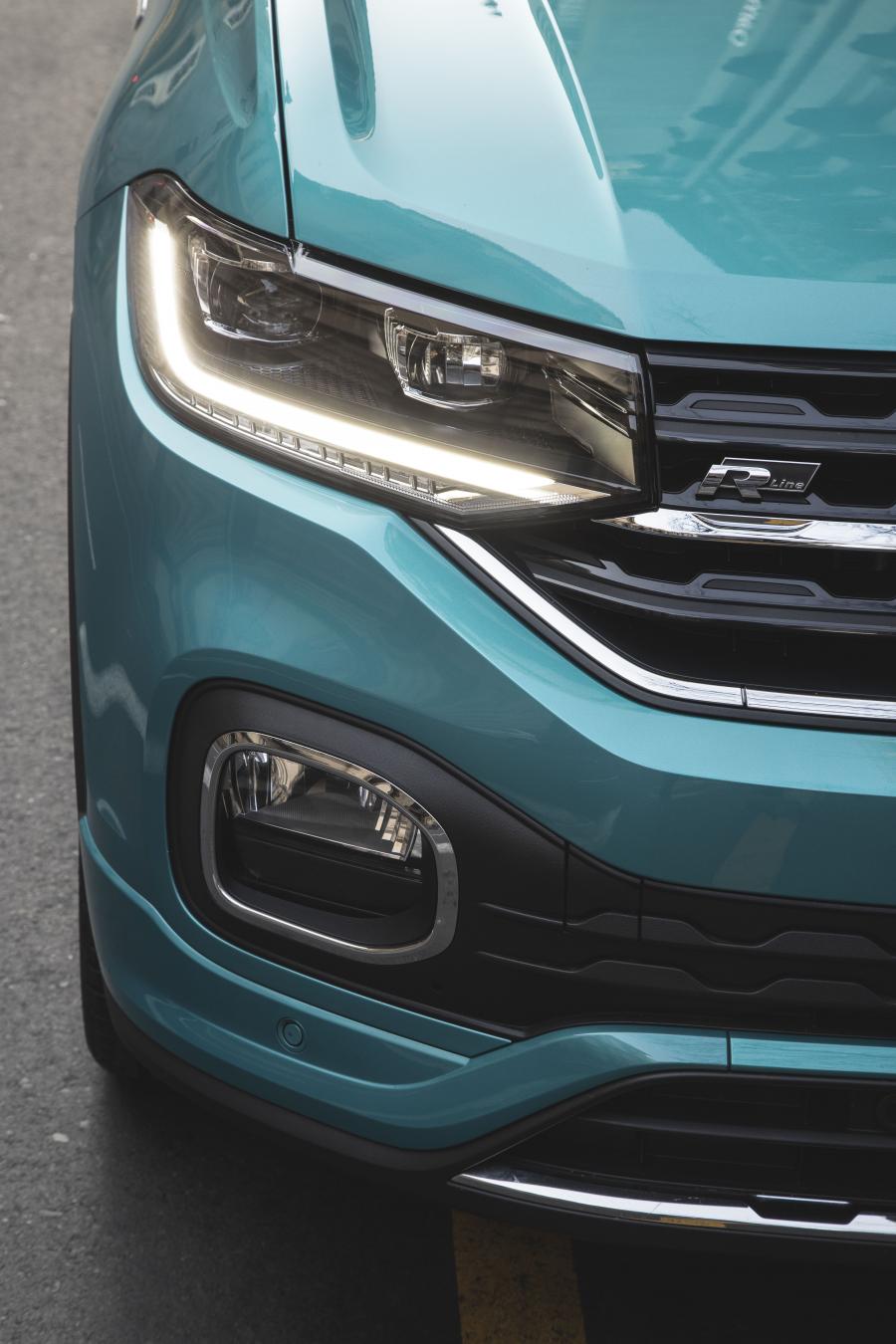 Детали экстерьера Volkswagen T-Cross R-Line 2019 года  (ZA) (фото 3 из 22)